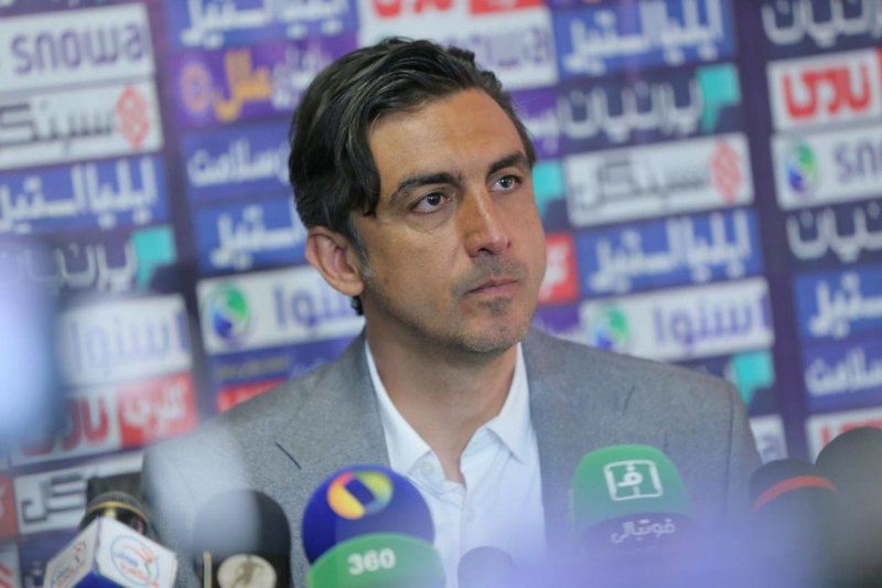 می گفتند من برف اراک را نمی بینم / رحمتی: فوق العاده افتضاح بودیم