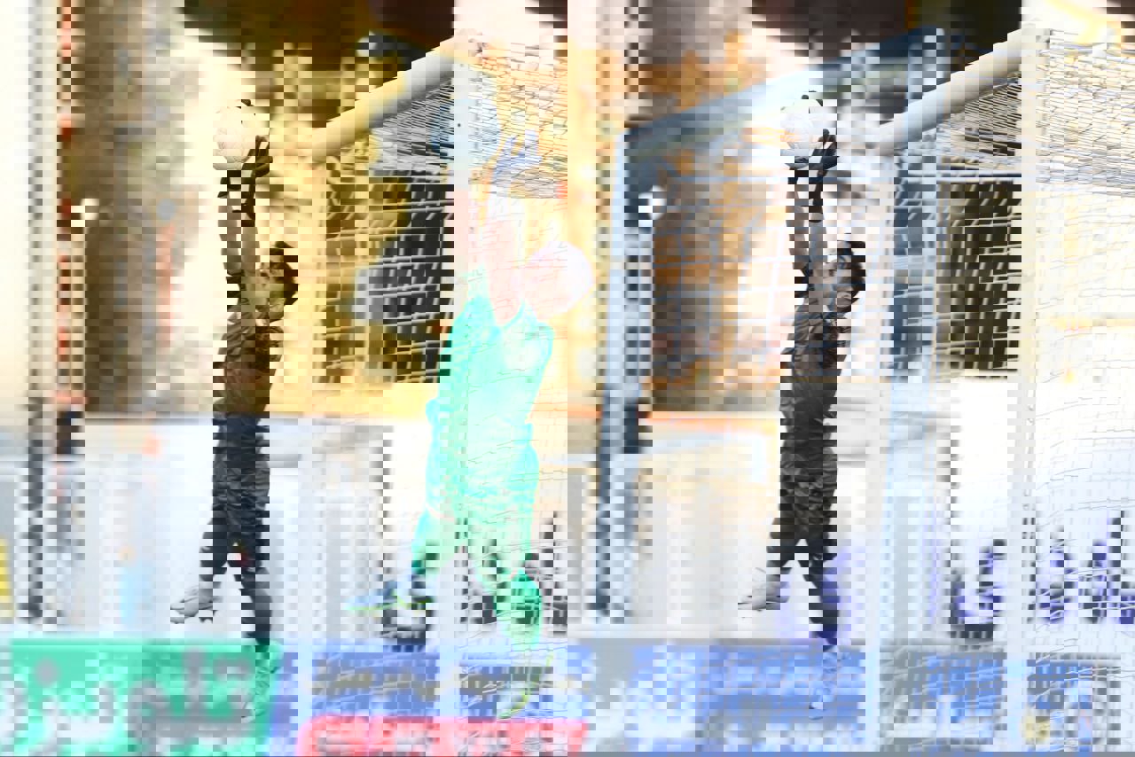 1831500