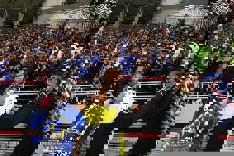 1831736