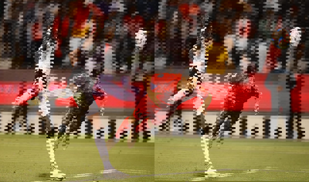 1831809
