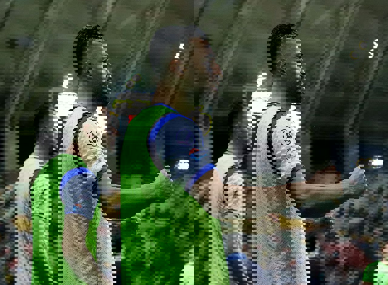 1831803