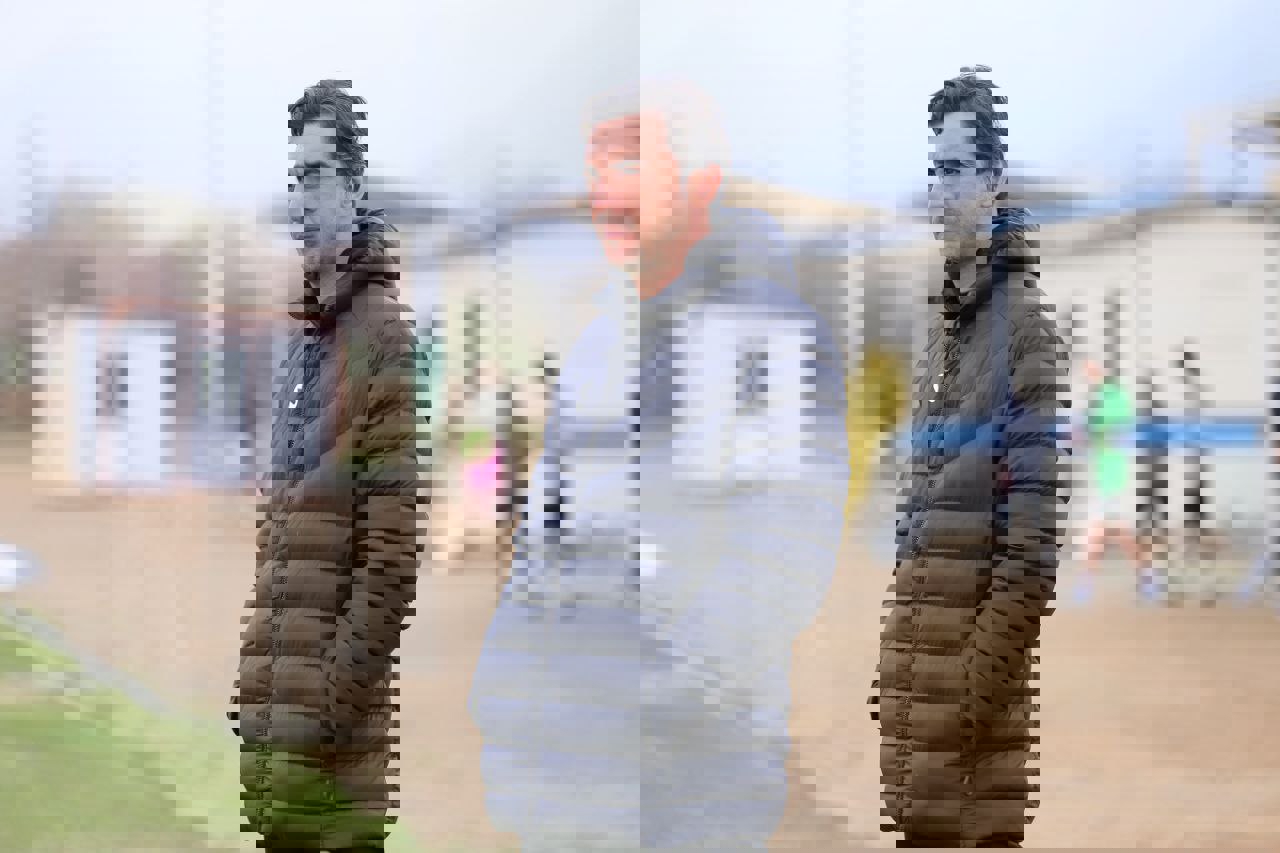 1832022