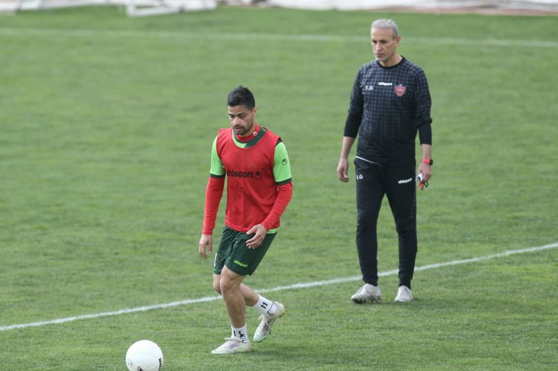 یحیی بیخیال پرسپولیسیها نمیشود