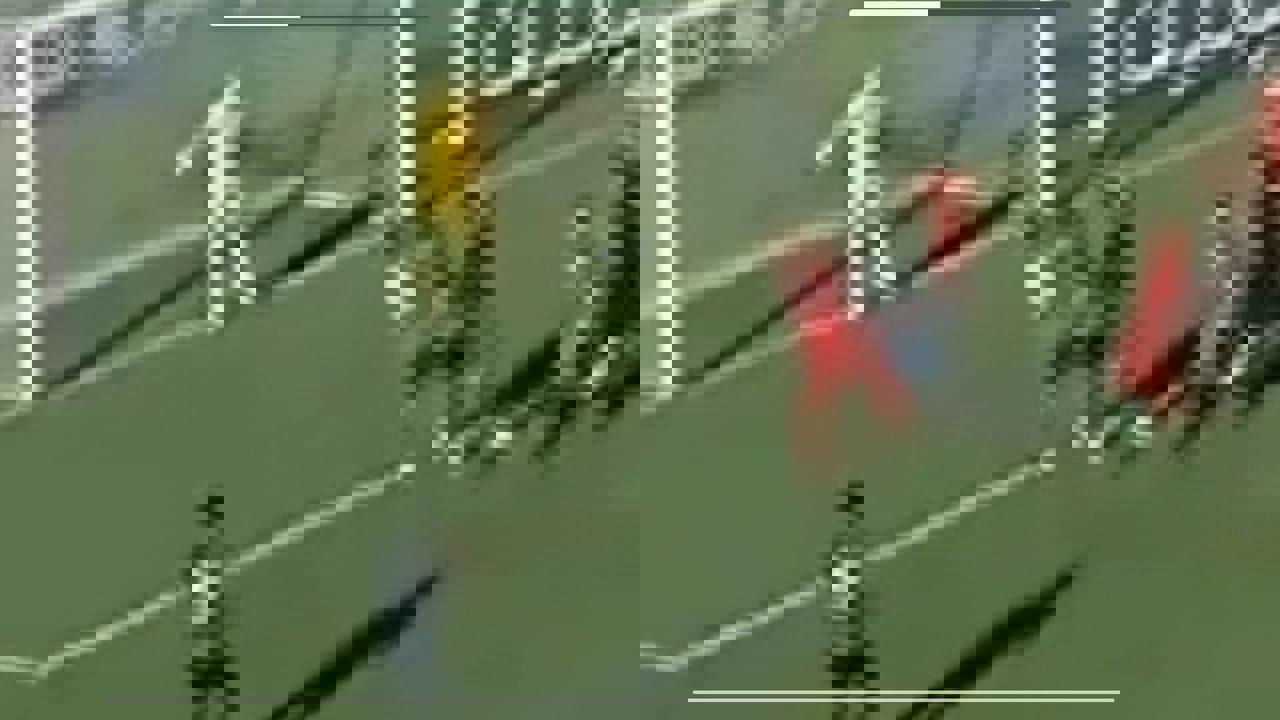 1833262
