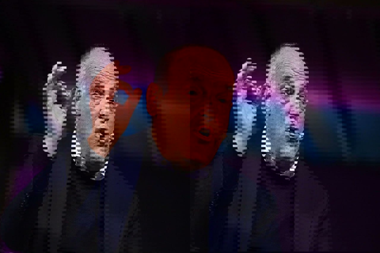 1832969