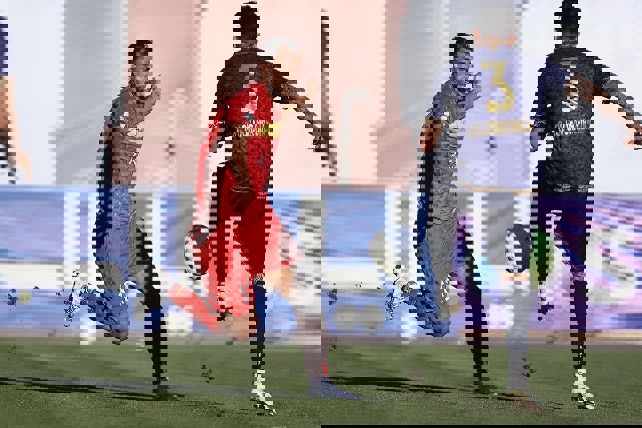 1833181