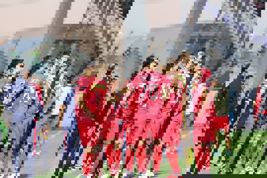 1833189