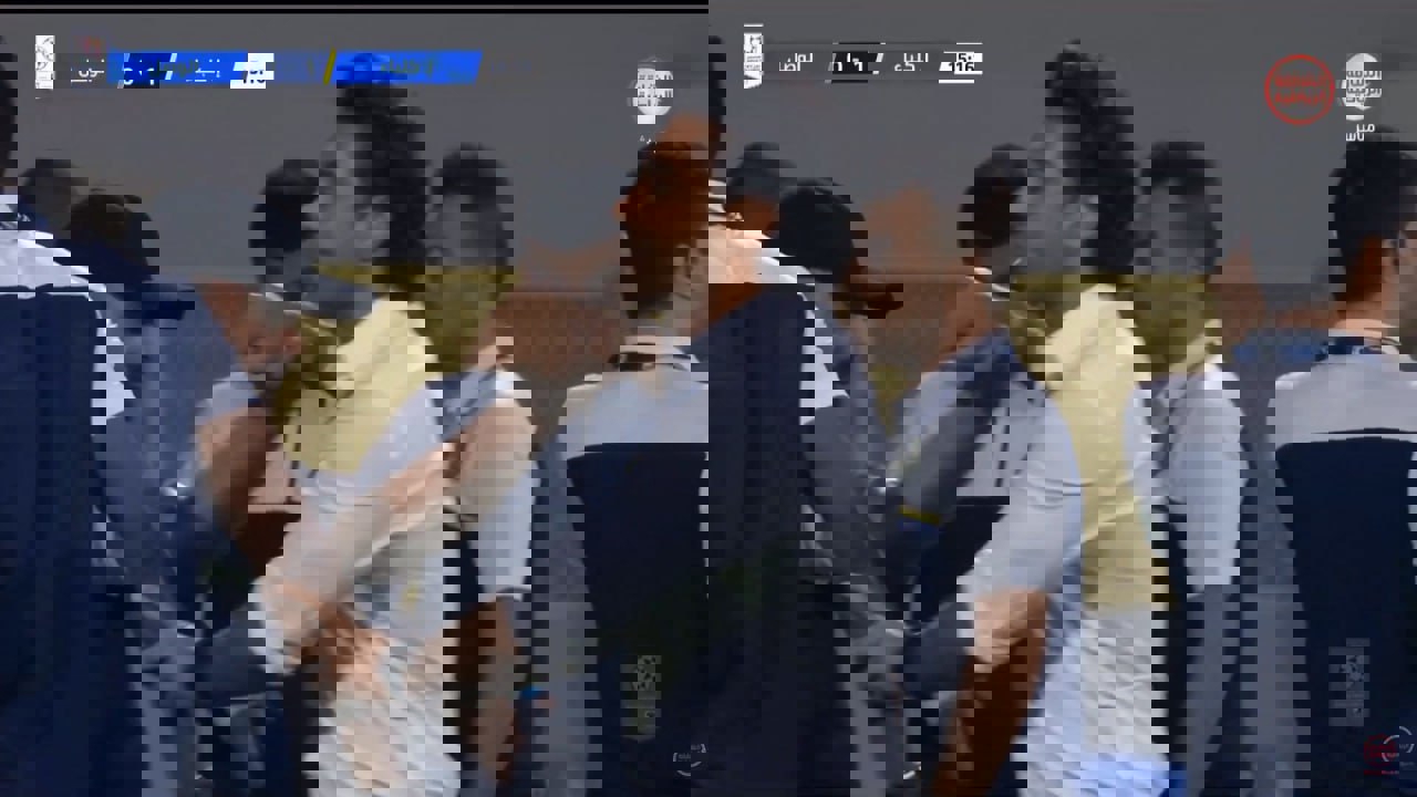1833508