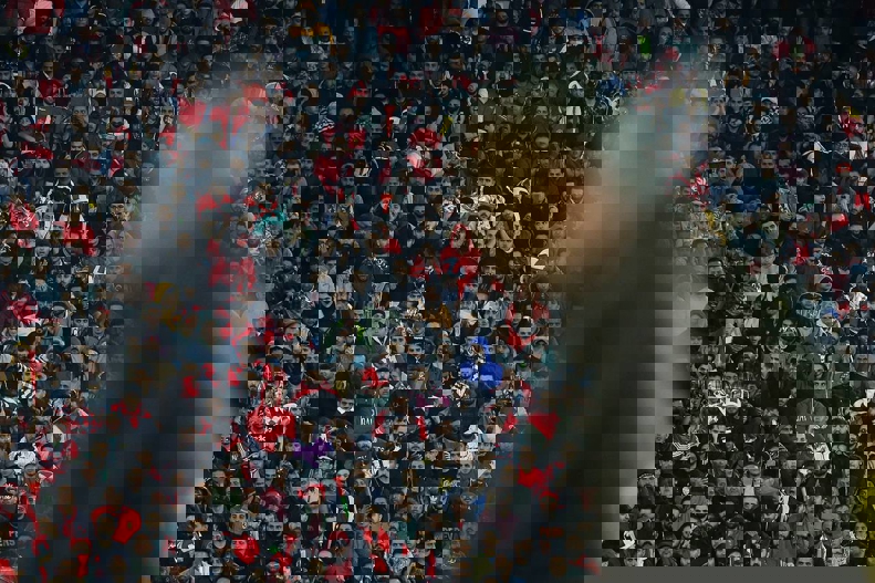 1833457