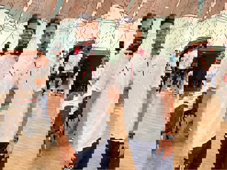 1834350
