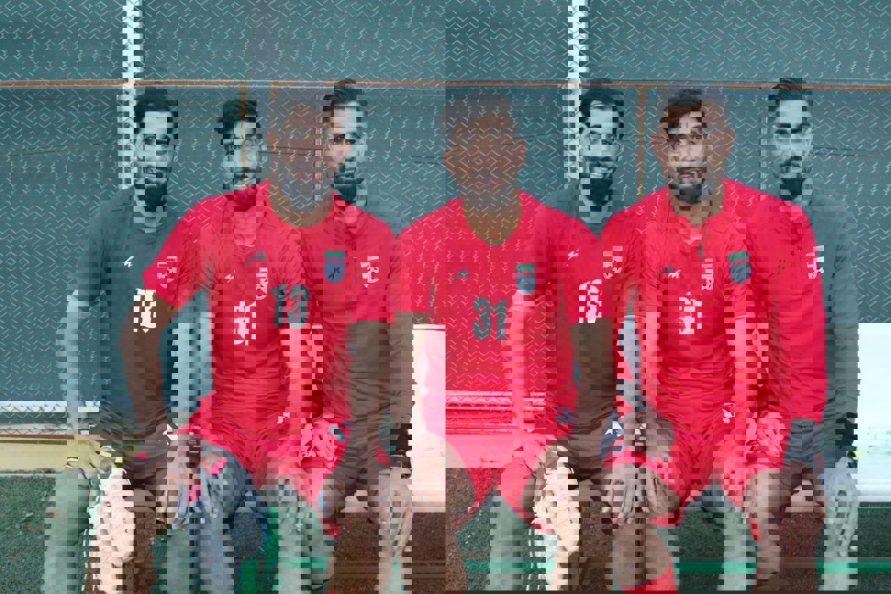 1834566