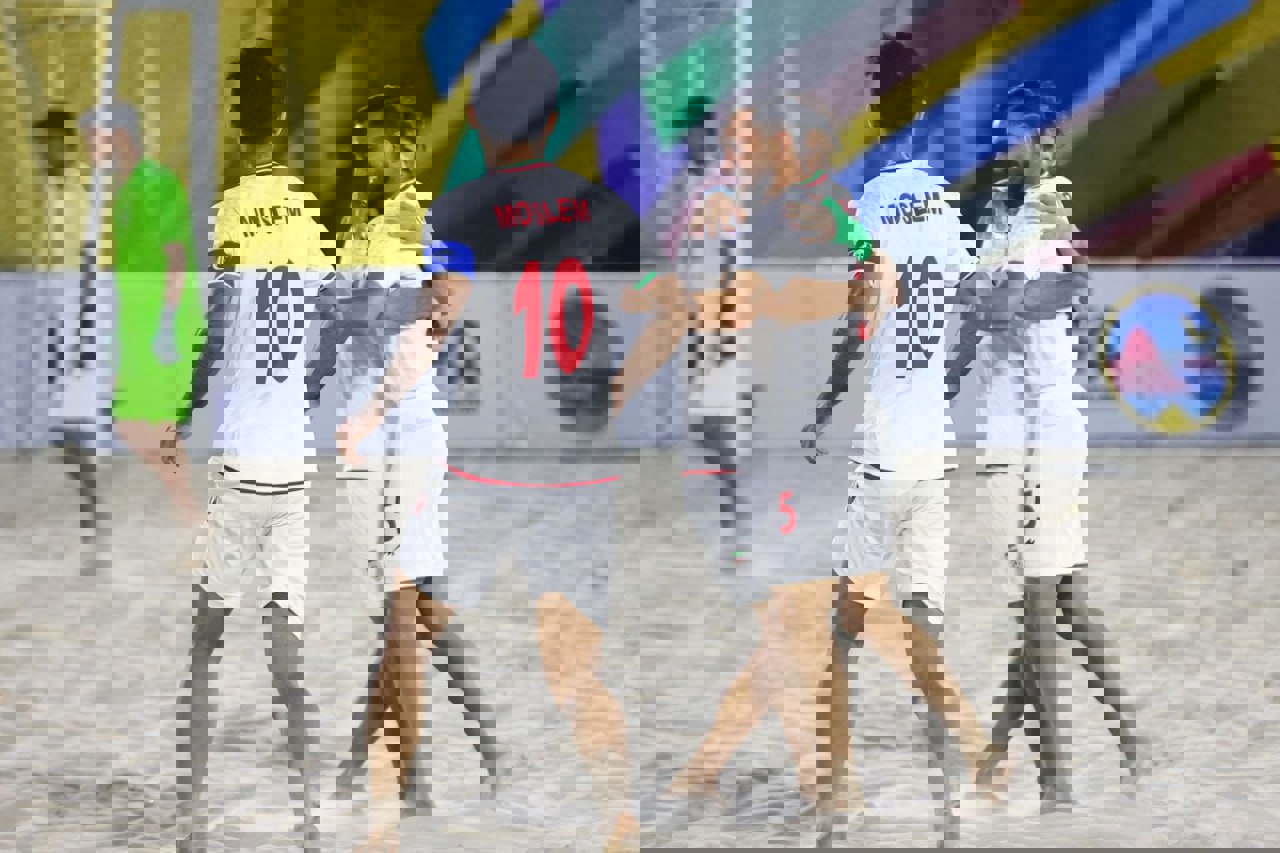1834621
