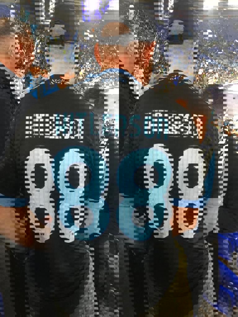 1834716