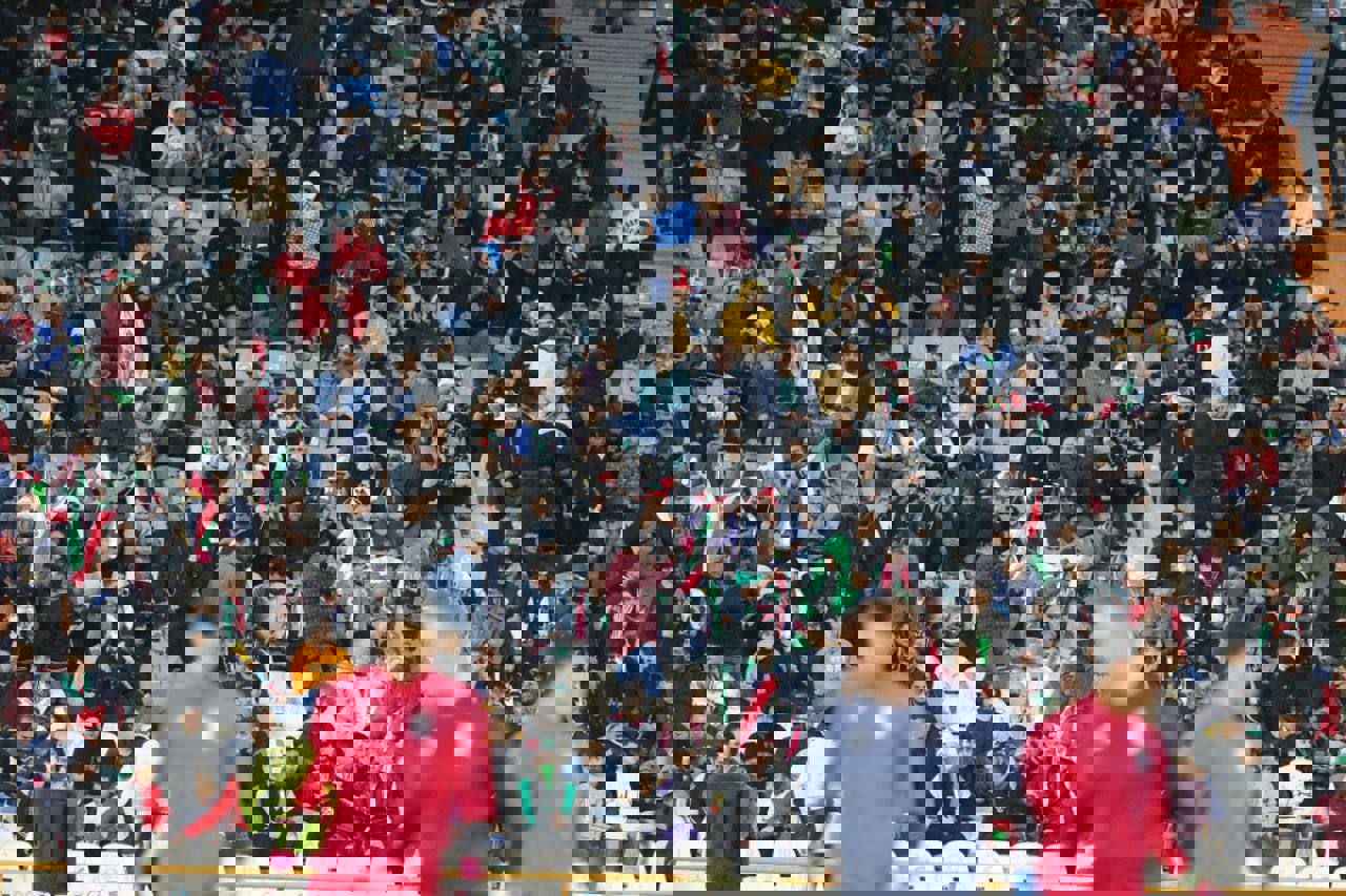 1834813