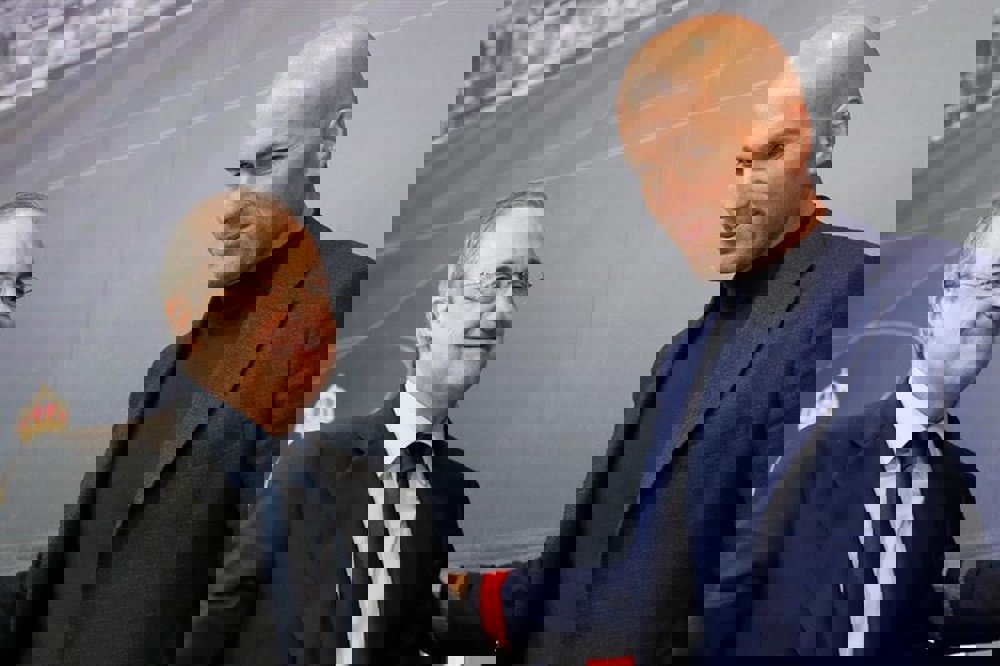 1835117