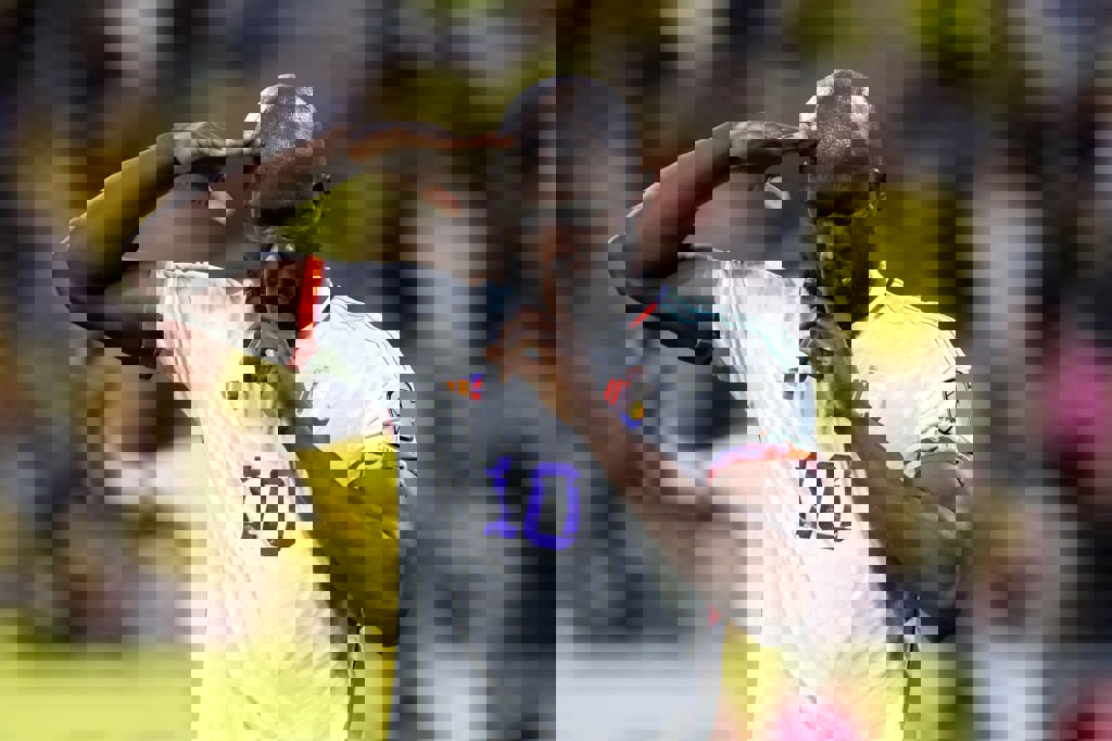 1835247