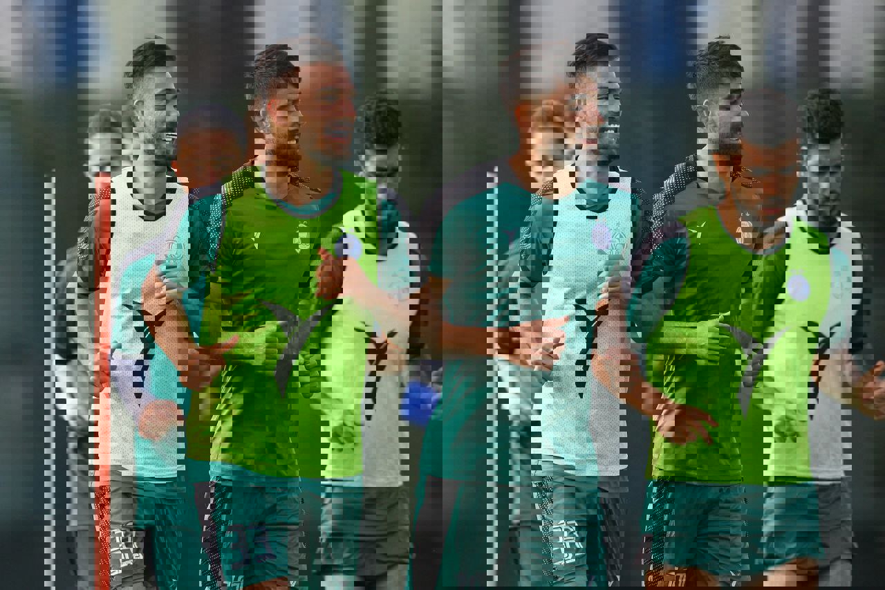 1835361