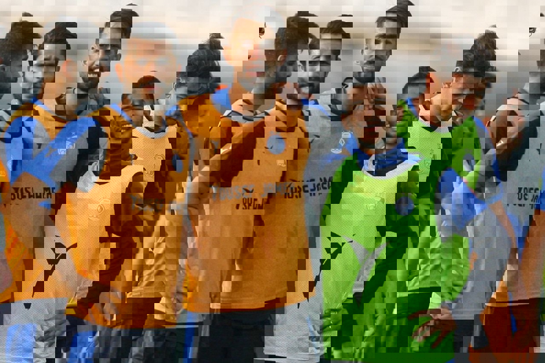 1835499