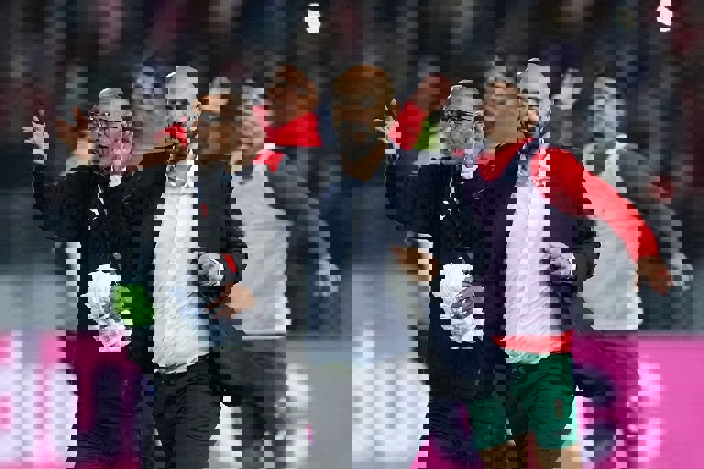 1835599