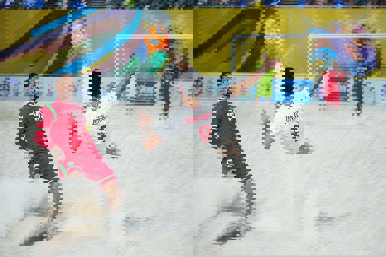 1835641