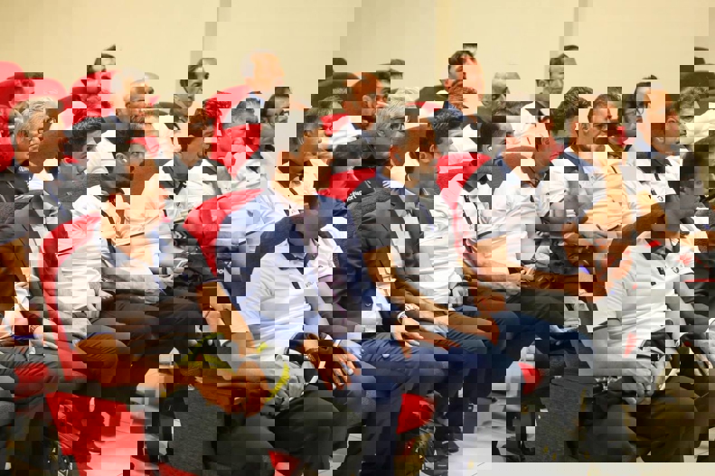 1835692