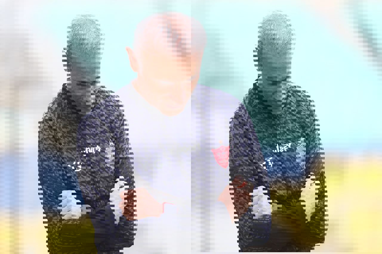 1835804