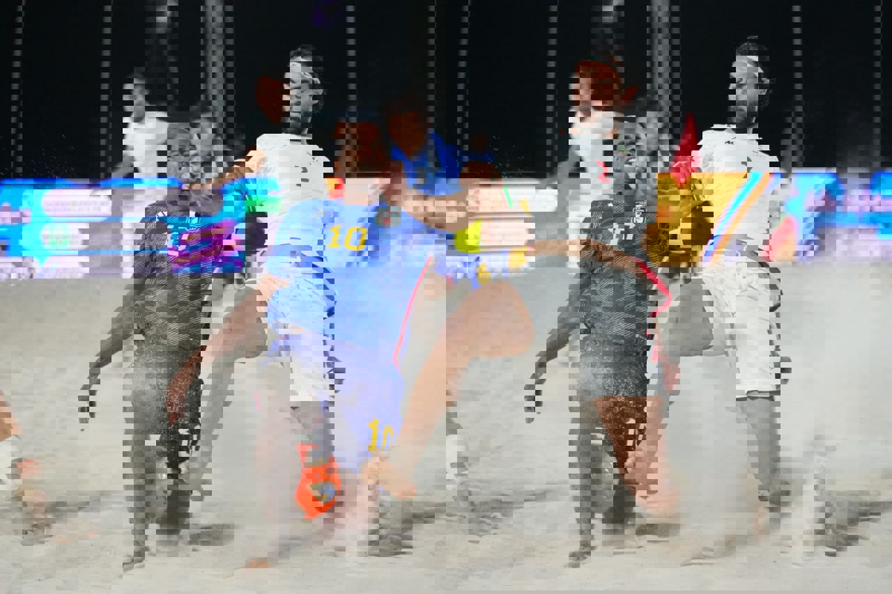 1835768