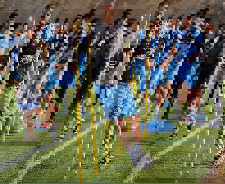 1836120