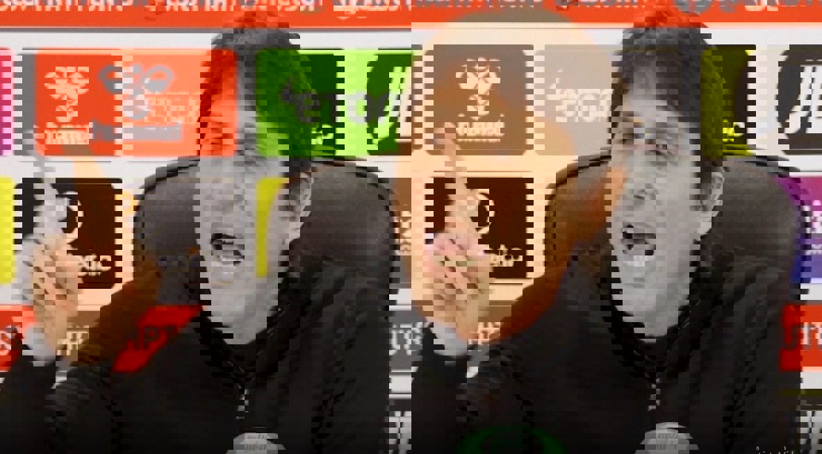 1835908