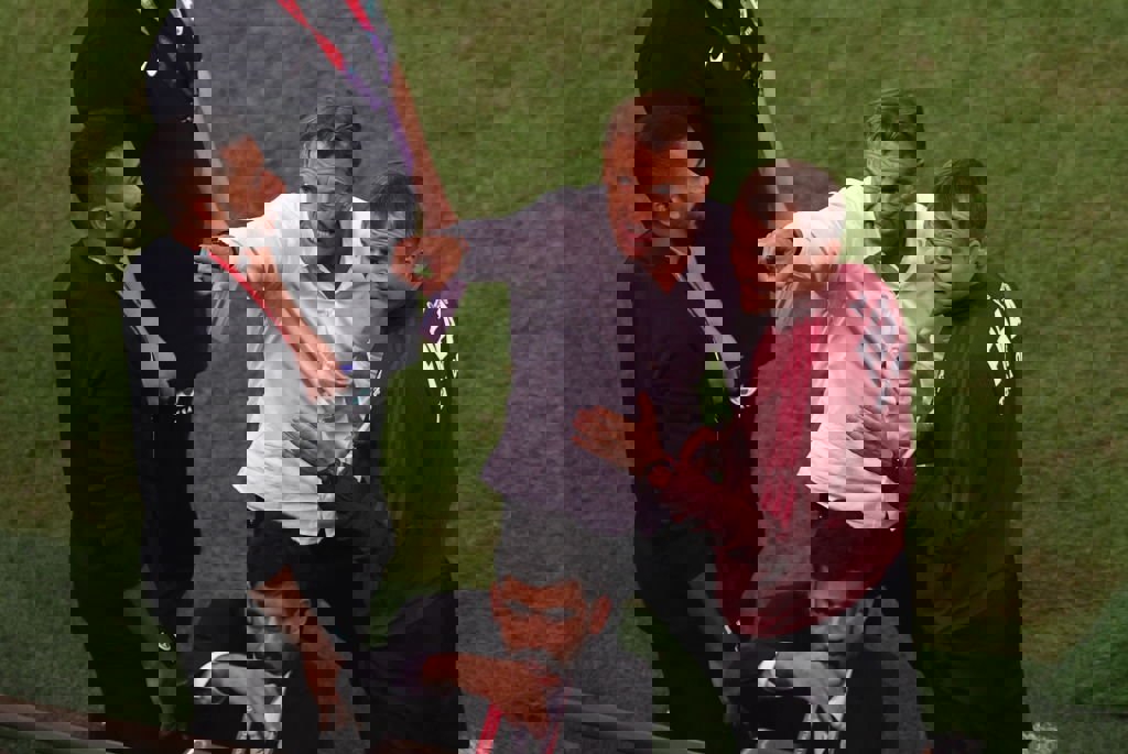1836175