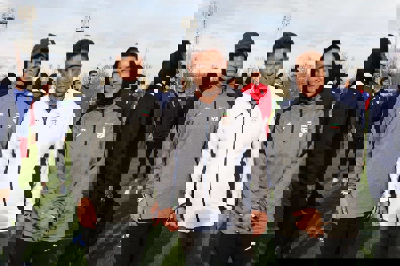 1836167