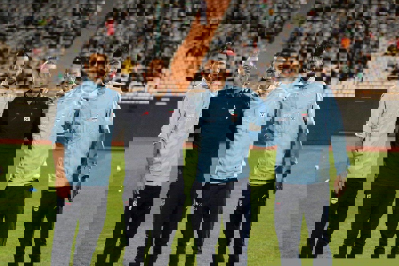 1836399