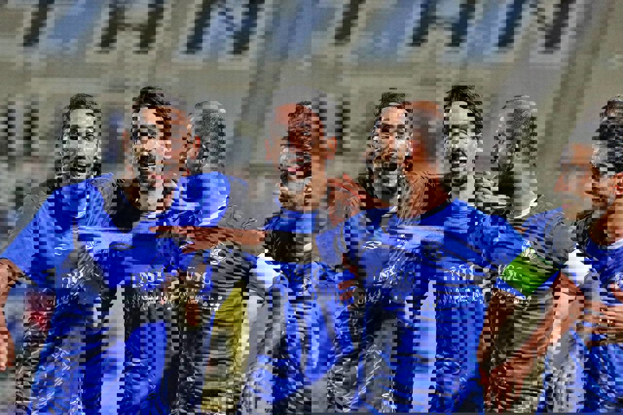 1836837