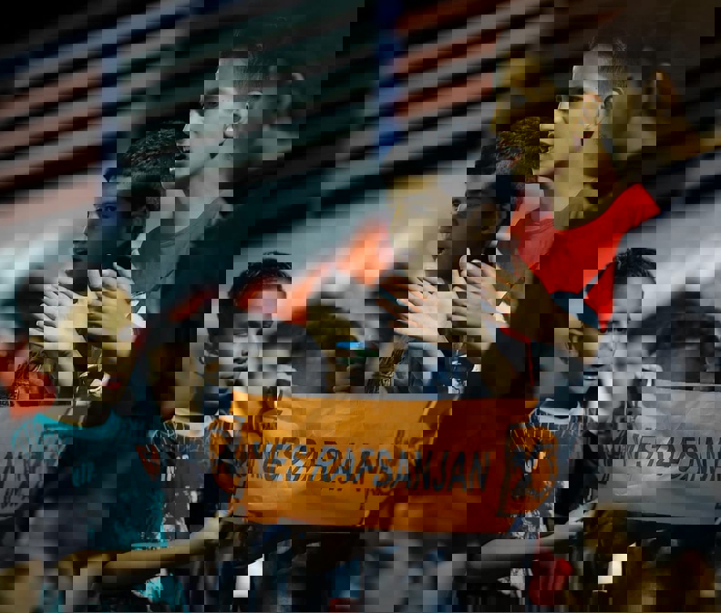 1836962