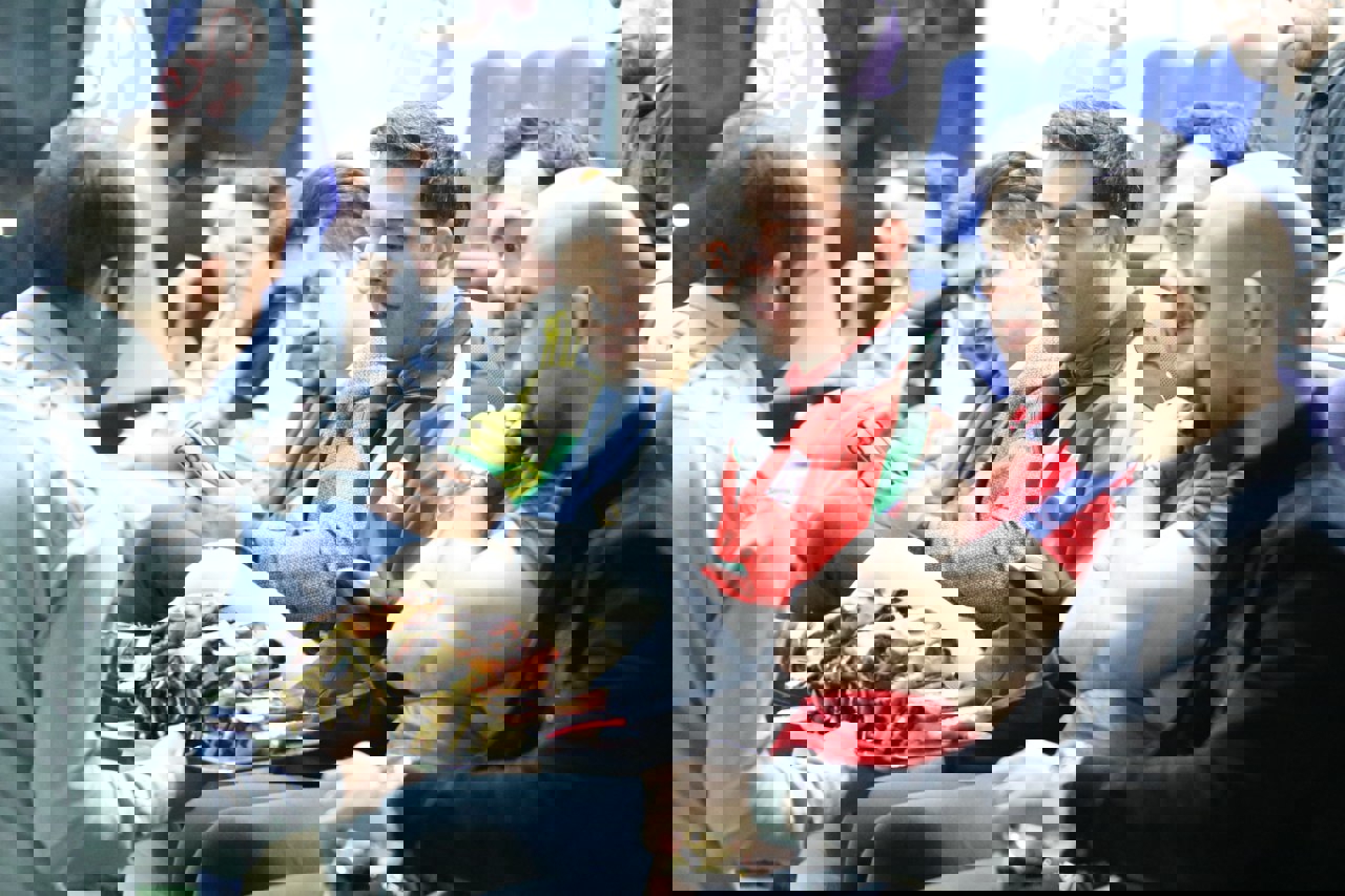 1837004