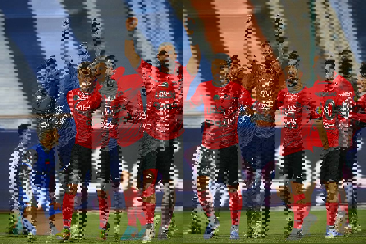 1837084