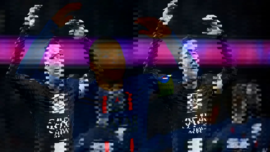 1837577