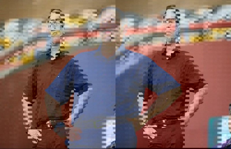 1837885
