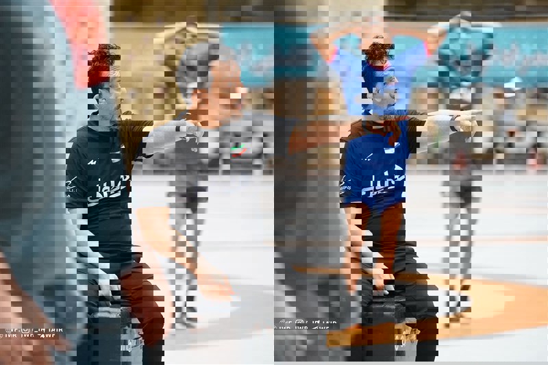 1838184