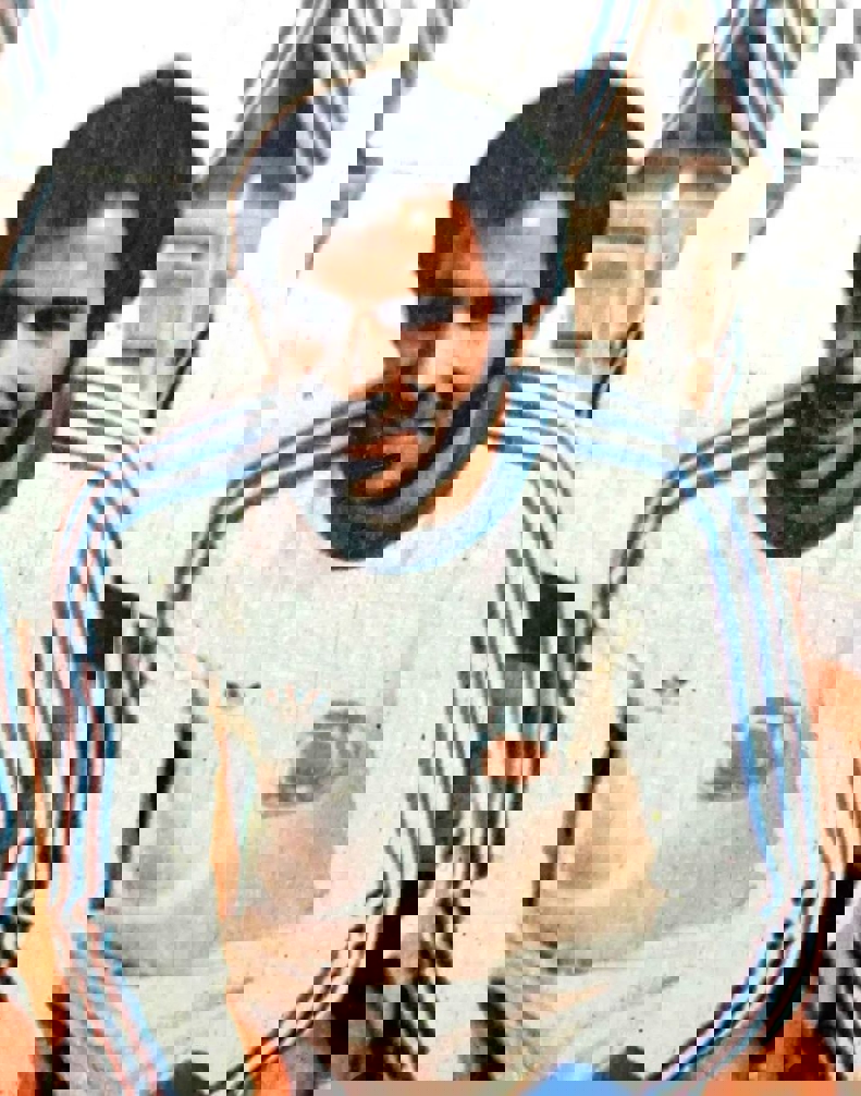 1838315