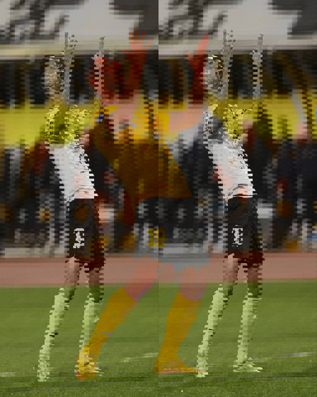 1838535