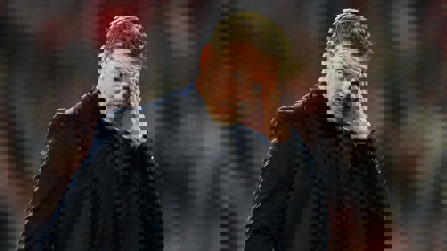 1838618