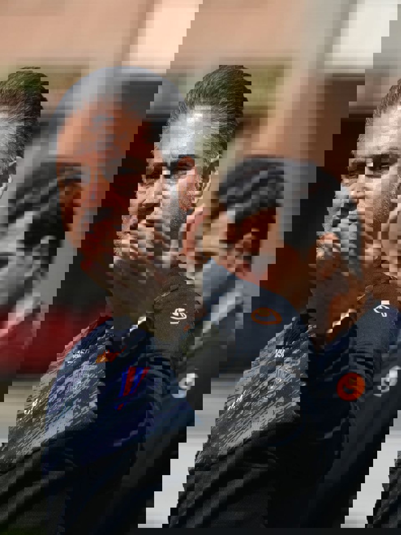 1838570