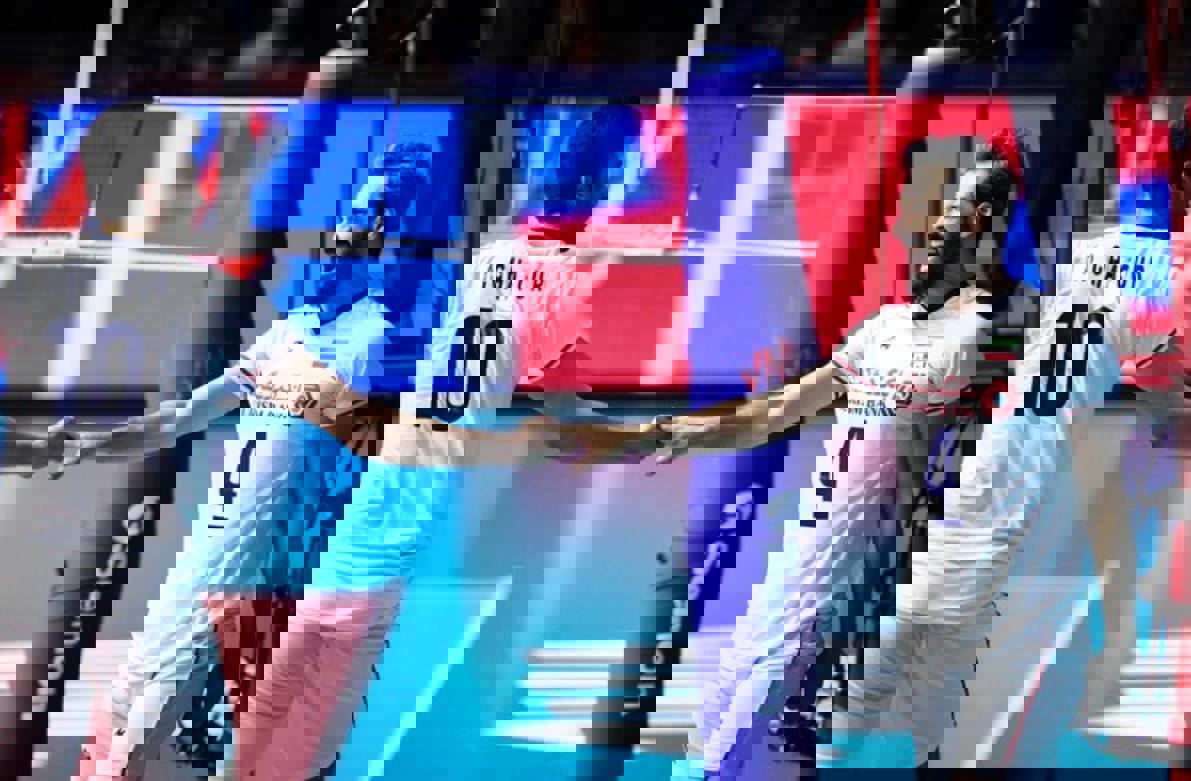1838760