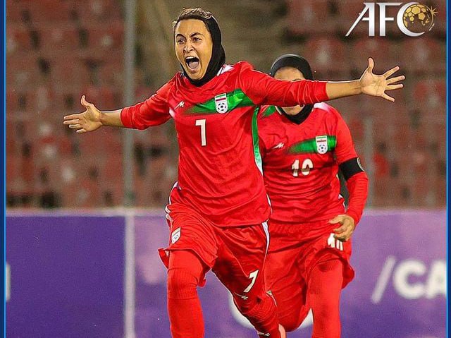 چترنور، سرطلایی فوتبال زنان ایران!
