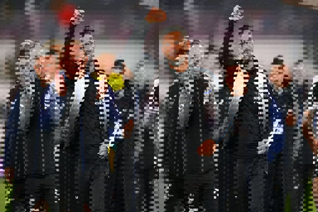 1839092
