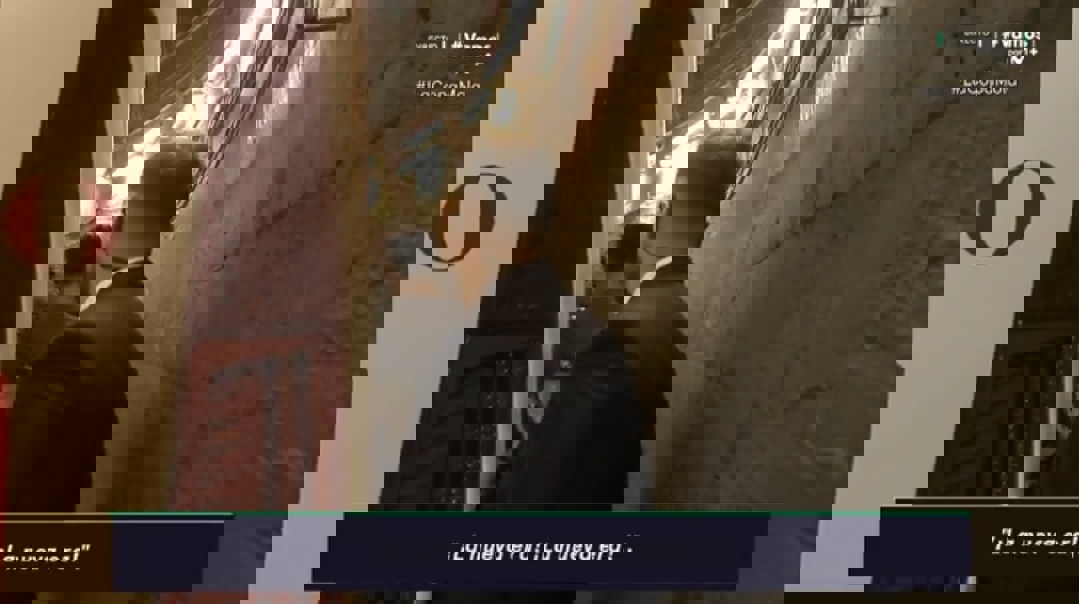 1839158