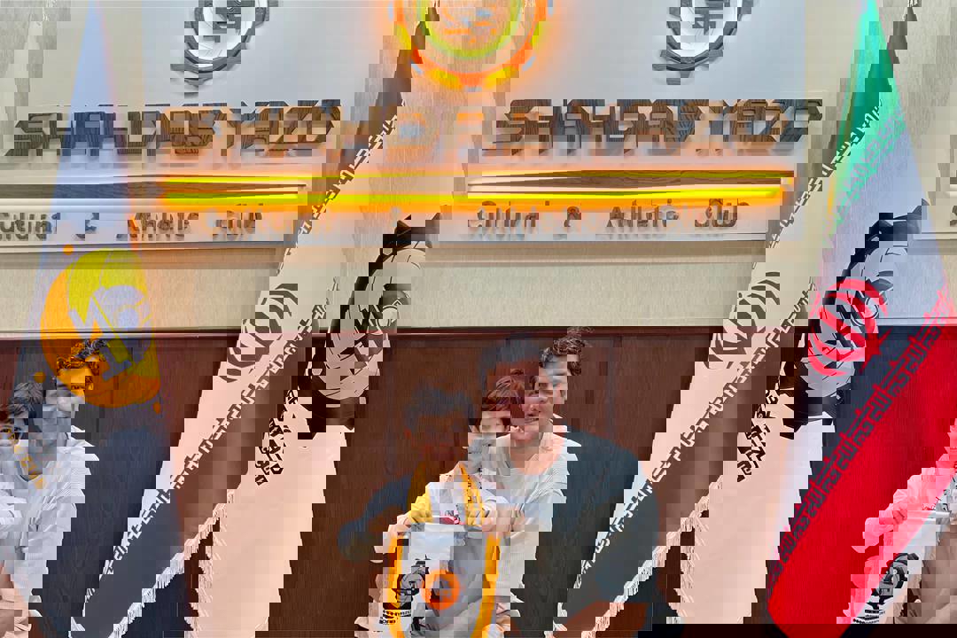 1839273