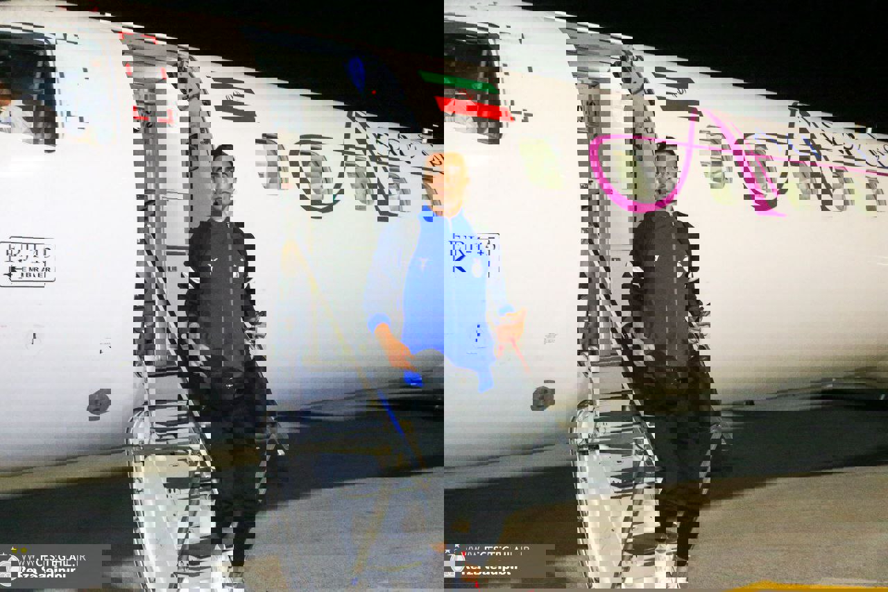 1839386