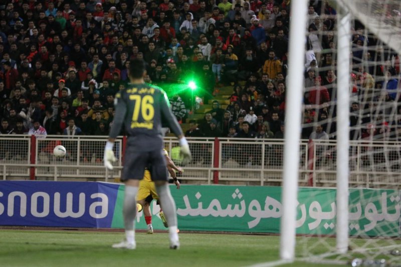 تکرار بازی جنجالی کی‌روش در لیگ ایران! (عکس)